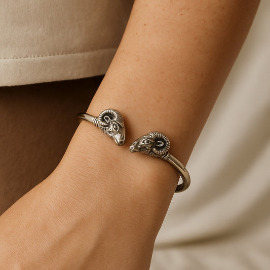 Vintage Rams Head Cuff Bracelet Goog luck Talisman silver tone